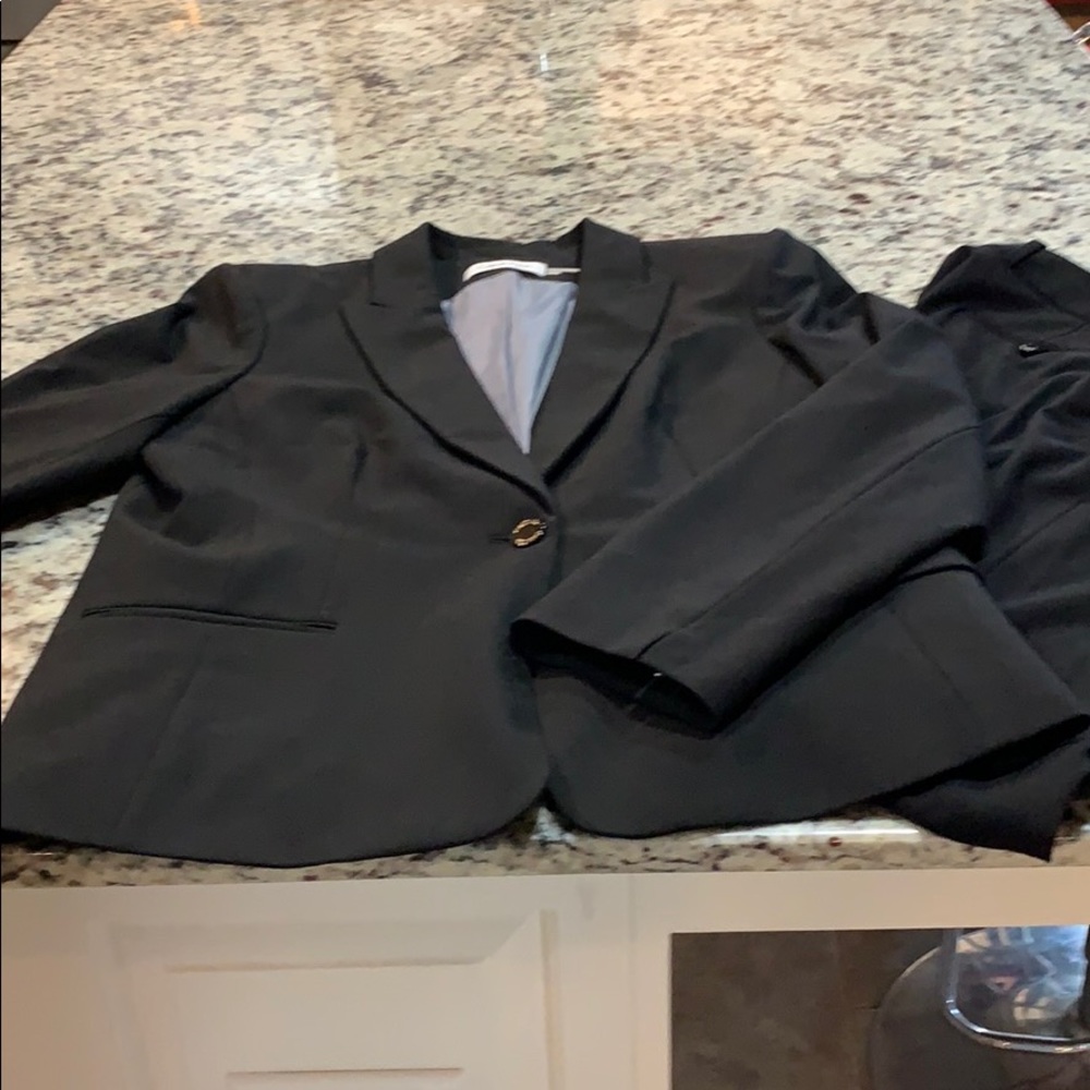 Calvin Klein Size 14 Women’s Suit